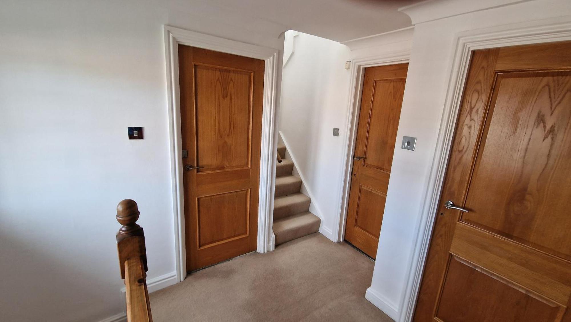 Comfort Sleep - Rooms With Shared Facilities Windsor Exterior foto
